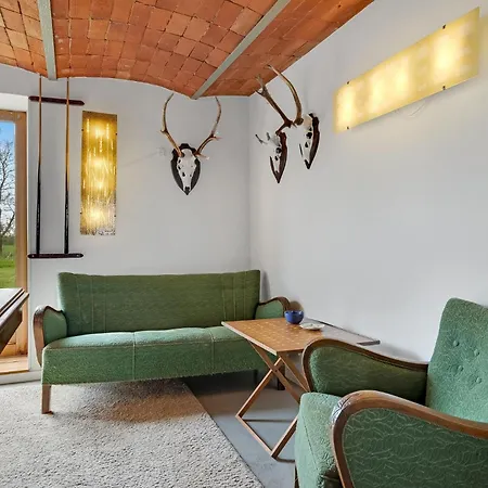 4 Bedroom Beautiful In Tarm