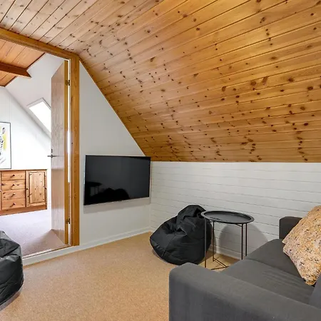 4 Bedroom Beautiful In Tatil Evi Tarm