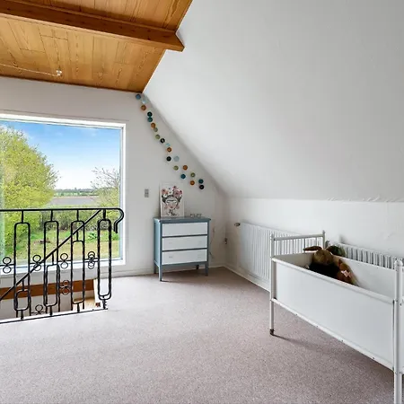 4 Bedroom Beautiful In Tatil Evi