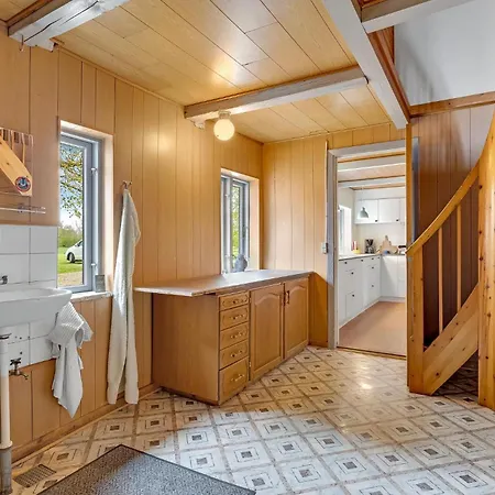 4 Bedroom Beautiful In * Tarm