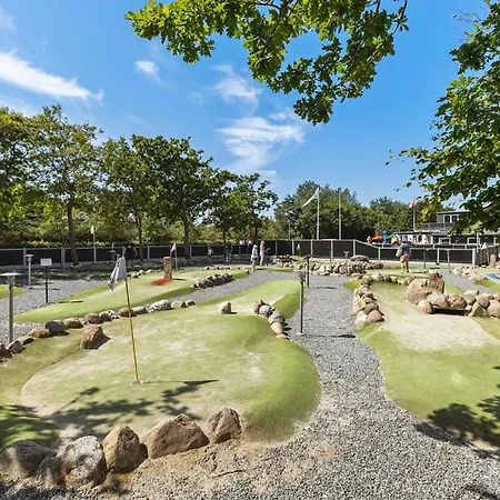 4 Bedroom Beautiful In