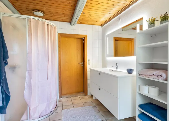 4 Bedroom Beautiful In Nyaraló Tarm