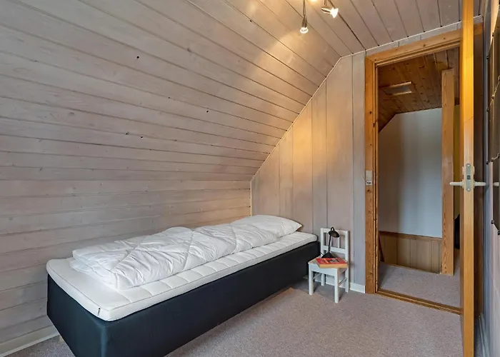 4 Bedroom Beautiful In Nyaraló *