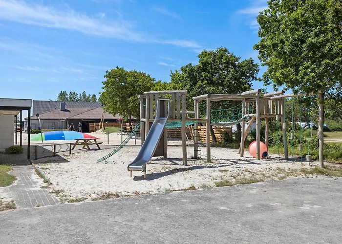 4 Bedroom Beautiful In Nyaraló *