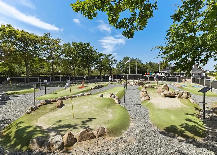 4 Bedroom Beautiful In